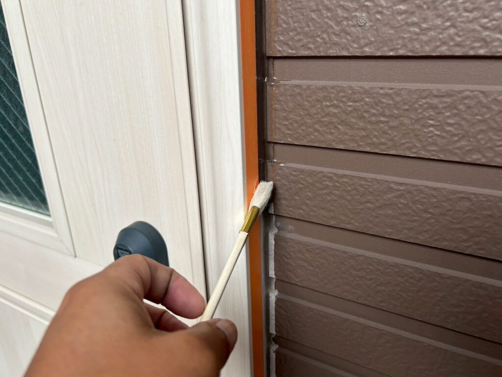 専用プライマー塗布